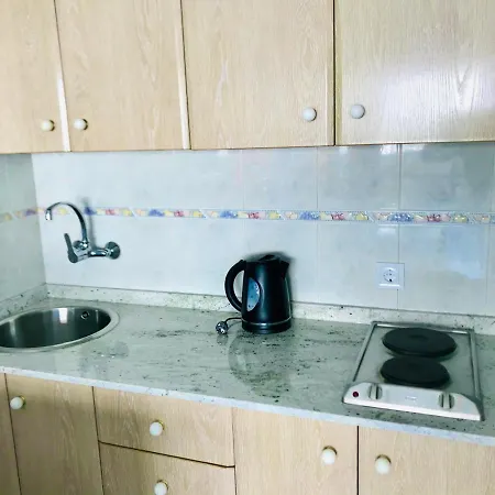 Estudios Y Benal Beach Apartment