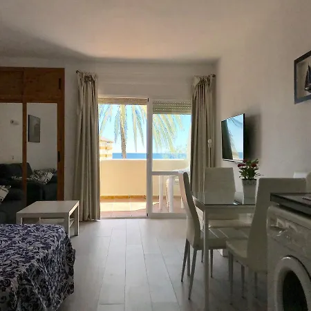 Estudios Y Benal Beach